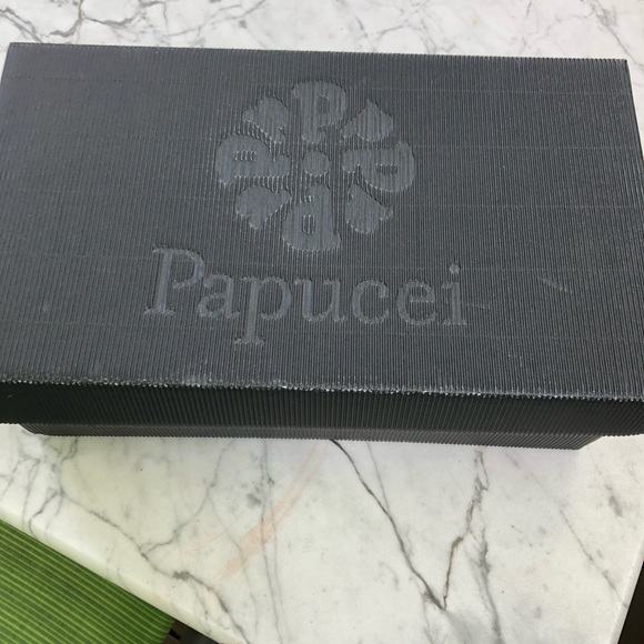 Papucei soft light weight size 8 shoes - Picture 12 of 13